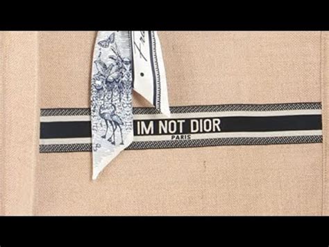 I'm not Dior tote on Amazon. I looooooove it! 